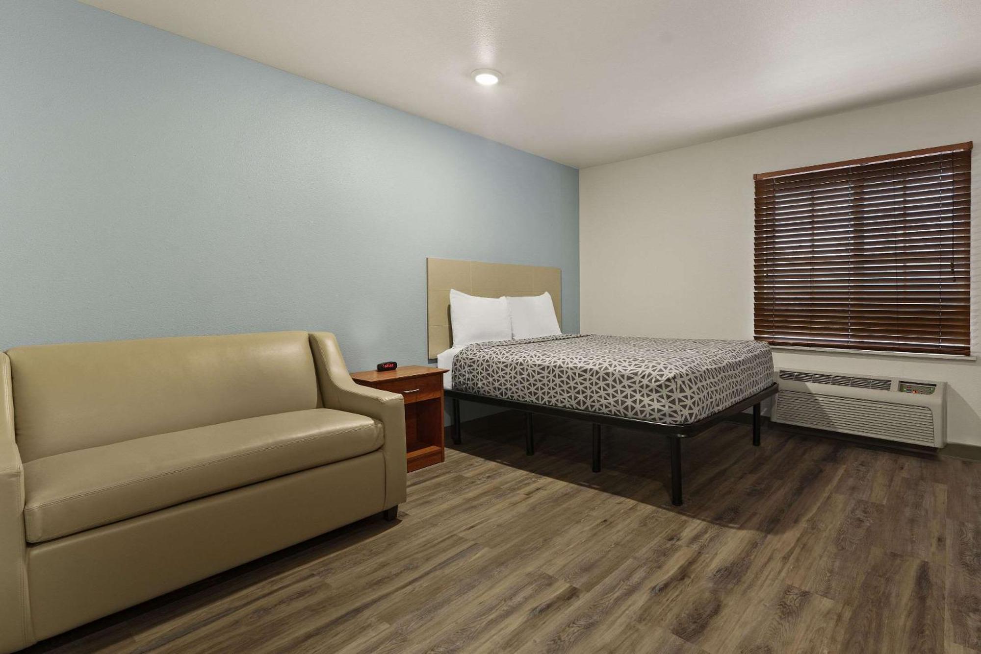 Woodspring Suites Greenville Central I-85 المظهر الخارجي الصورة