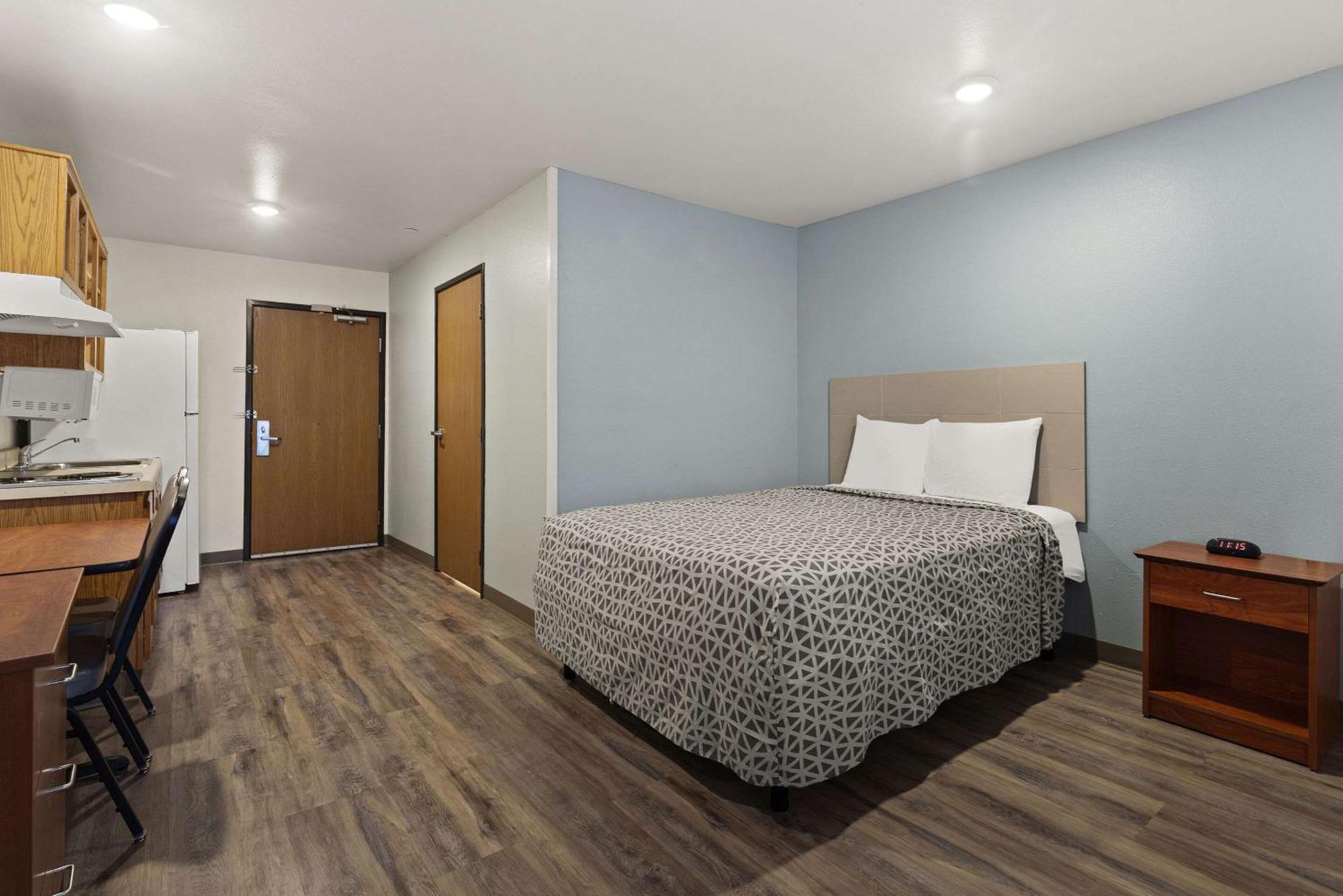 Woodspring Suites Greenville Central I-85 المظهر الخارجي الصورة