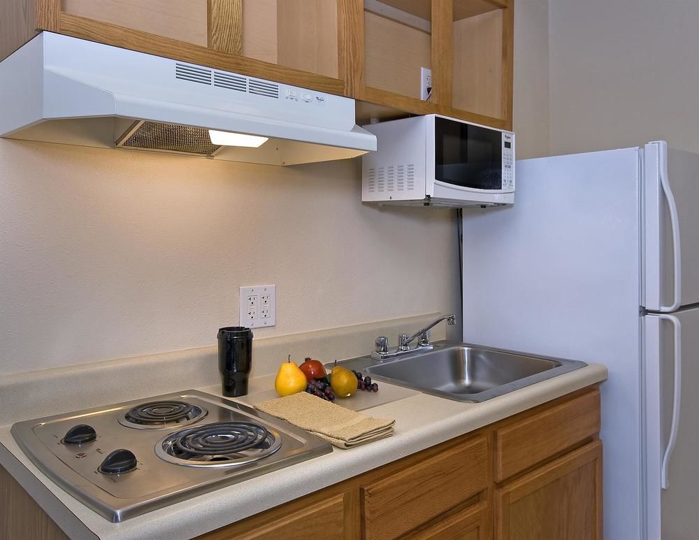 Woodspring Suites Greenville Central I-85 المظهر الخارجي الصورة